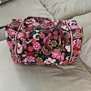 Vera Bradley large duffle in pink